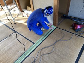 【和室天井をローラー塗装】