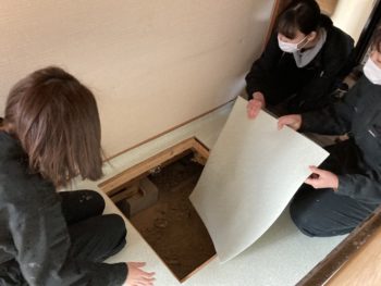 【学生による床壁の内装DIY】