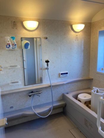 【ユニットバスのシャワー水栓を交換】