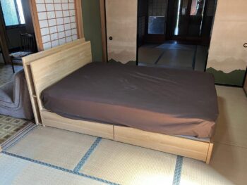 【空き家にガス給湯器を設置】